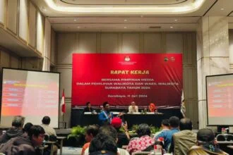 Raker KPU Surabaya bersama media di salah satu hotel Surabaya, Kamis (11/7/2024) | Foto: Dwd/BI