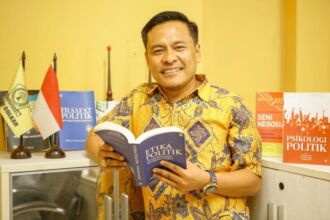 Ketua DPD Partai Golkar Kota Surabaya, Arif Fathoni | Foto: dok. Istimewa