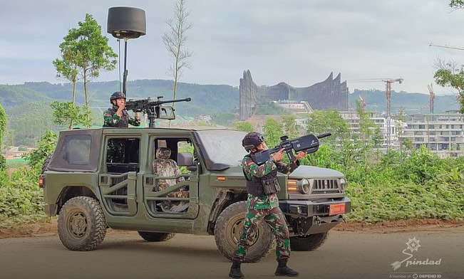 Senjata SPS-1 dan Maung MV3 Mobile Jammer ini turut berpartisipasi dalam mendukung pengamanan upacara HUT ke-79 RI di Ibu Kota Nusantara (IKN), Sabtu (17/8/2024) | Foto: PT Pindad
