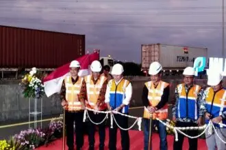 Acara peresmian Jalan Flyover Teluk Lamong Surabaya, Jumat (20/9/2024) | Foto: And/BI