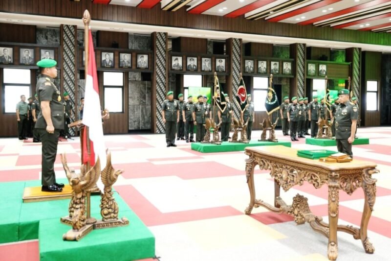 Upacara Sertijab berlangsung di Markas Besar Angkatan Darat (Mabesad) Jakarta, pada Selasa 24 September 2024 | Foto: Dispenad