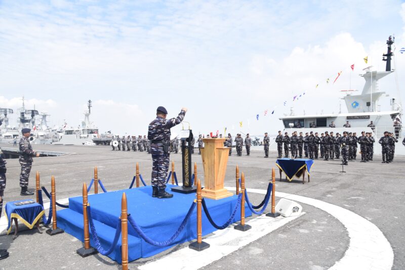 Upacara penyerahan KRI Butana-878 di Dermaga Madura, Koarmada II, Ujung Surabaya, Senin 21 Oktober 2024 | Sumber Foto: Dispen Koarmada II