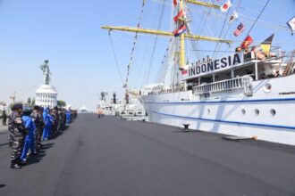 KRI Bima Suci saat tiba di Dermaga Madura, Ujung Surabaya, Rabu (30/10/2024) | Foto: Dispen Koarmada II