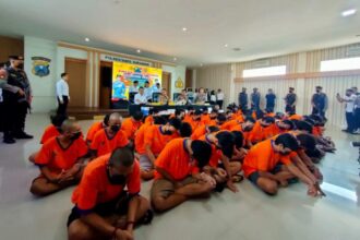 Konferensi pers hasil Operasi Tumpas Narkoba Semeru 2024, di Polrestabes Surabaya, Senin (28/10/2024) | Foto: Dimas AP/BI