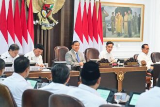 Presiden Prabowo Subianto menggelar Sidang Kabinet Paripurna di Ruang Sidang Kabinet, Kantor Presiden, Jakarta, Rabu (6/11/2024) | Foto: BPMI Setpres