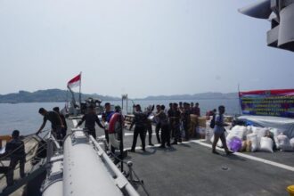 KRI Ahmad Yani-351 saat tiba di Dermaga Pelabuhan Multipurpose Pelindo Wae Kelambu III, Labuan Bajo, Jumat 15 November 2024 | Sumber Foto: Dispen Koarmada II