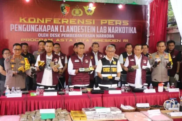 Dittipidnarkoba Bareskrim Polri membongkar laboratorium rahasia yang memproduksi narkoba jenis hashish di Bali | Foto: Polri