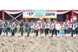 Peluncuran Gugus Tugas Polri dalam mendukung ketahanan pangan di Desa Bulang, Kecamatan Prambon, Kabupaten Sidoarjo, Jawa Timur | Foto: Hum Polri