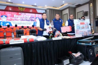 Konferensi pers rilis akhir tahun 2024 terkait kasus Narkotika yang berlangsung di Mapolda Jawa Timur | Foto: Ariandi K/BI