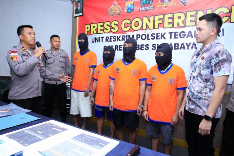 ungkap_kasus_judi_online_di_polsek_tegalsari_surabaya