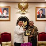 Menteri Koordinator Polkam, Budi Gunawan, saat menerima kunjungan Ketua KPK Setyo Budiyanto, di Kantor Kemenko Polkam, Jakarta, Kamis (16/1/2025) | Foto: dok. Hum Kemenko Polkam