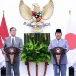 Presiden RI, Prabowo Subianto, dan Perdana Menteri (PM) Jepang, Ishiba Shigeru memberikan keterangan persnya usai melakukan pertemuan bilateral di Istana Kepresidenan Bogor, Jawa Barat, Sabtu (11/1/2025) | Sumber Foto: BPMI Setpres