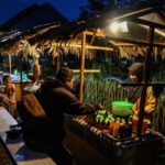 Sepanjang 400 meter kawasan ini, pengunjung akan disuguhkan para pelaku UMKM menjajakan beragam kuliner tradisional | Sumber Foto: dok. Pemkot Surabaya