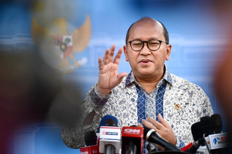 Menteri Investasi dan Hilirisasi, Rosan Roeslani, saat memberikan keterangan pers di Kompleks Istana Kepresidenan, Jakarta.