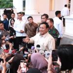 Presiden Prabowo Subianto memberikan keterangan kepada awak media usai memberikan arahan dalam Rapim TNI Polri di Jakarta, Kamis, 30 Januari 2025 | Foto: dok. BPMI Setpres