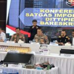 Konferensi pers Satgas Importasi Dittipideksus Bareskrim Polri di Mabes Polri, Jakarta Selatan, Selasa (4/2/2025) | Foto: Hum/TBn