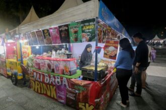 Ramadhan Kreatif Fest 2025 di Kota Lama Surabaya menghadirkan bazar UMKM hingga talkshow interaktif menjelang buka puasa | Sumber Foto: Pemkot Surabaya