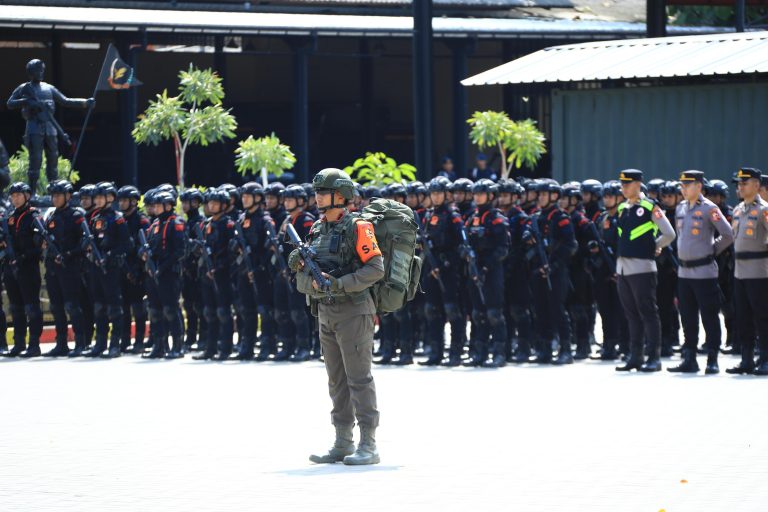 Apel Gelar Pasukan Operasi Kepolisian Terpusat “Alpha Bravo Moskona 2025” pada Jumat (18/4/2025) | Sumber Foto: Hum Polri