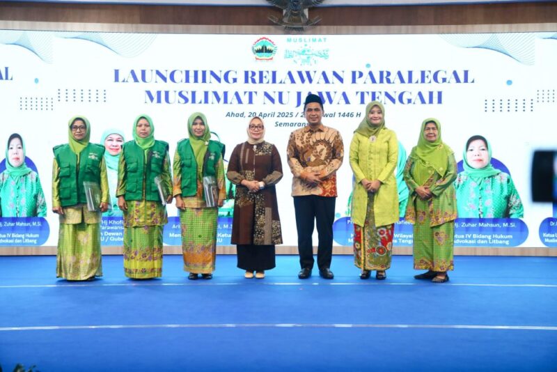 Acara peluncuran Paralegal Muslimat NU di Gradhika Bhakti Praja, Kota Semarang, Minggu (20/4/2025) | Sumber Foto: Kominfo Jateng