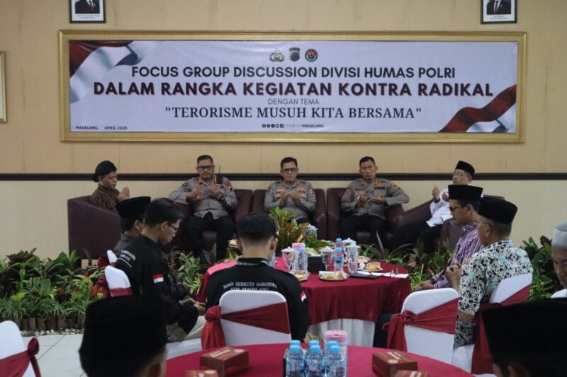 Kegiatan silaturahmi Kamtibmas bertema “Terorisme Musuh Kita Bersama”, di Kabupaten Magelang, Jawa Tengah, Senin (21/4/2025) | Foto: Humas Polri