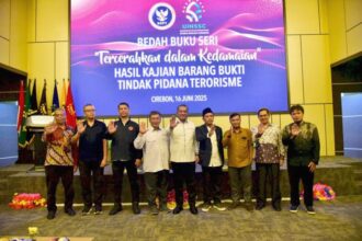 Bedah Buku Seri Tercerahkan dalam Kedamaian di kampus UINSSC, Senin (16/5/2025) | Sumber Foto: BNPT RI
