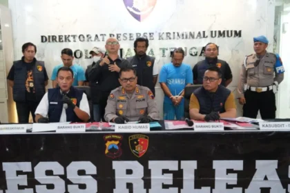 Konferensi pers ungkap kasus dugaan TPPO di Lobby Ditreskrimum Polda Jateng, Kamis (19/06/2025) | Sumber Foto: Polri