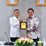 Kepala BNPT Komjen Pol Eddy Hartono, saat audiensi bersama Wakil Gubernur DKI Jakarta, Rano Karno, pada Kamis, 19 Juni 2025 | Sumber Foto: BNPT RI