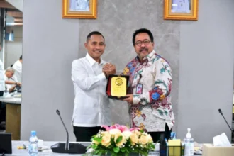 Kepala BNPT Komjen Pol Eddy Hartono, saat audiensi bersama Wakil Gubernur DKI Jakarta, Rano Karno, pada Kamis, 19 Juni 2025 | Sumber Foto: BNPT RI