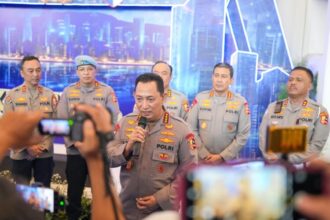 Kapolri Jenderal Listyo Sigit Prabowo memberikan keterangan pers saat membuka Rakernis Fungsi Lantas Polri di Gedung Tribrata, Jakarta Selatan, Kamis (12/6/2025) | Sumber Foto: Hum Polri
