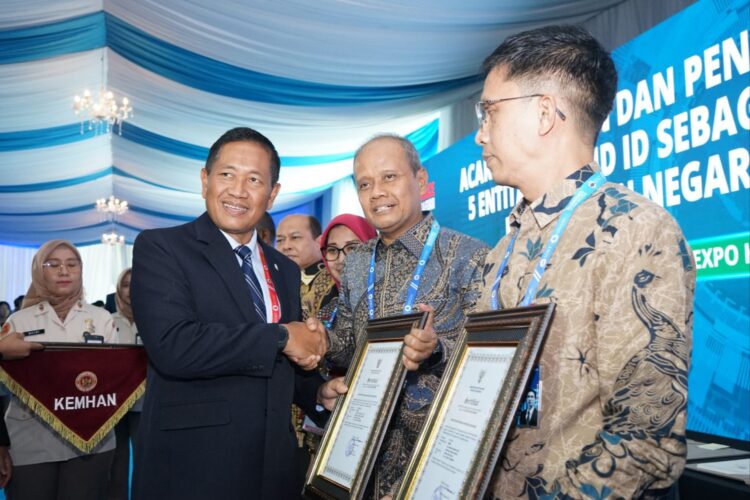 Penetapan dilakukan dalam rangkaian acara Indo Defence 2025 Expo & Forum di JIExpo Kemayoran pada Kamis, 12 Juni 2025 | Sumber Foto: Kemhan RI