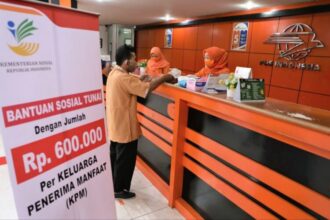 dok. Penyaluran Bantuan Sosial Tunai (BST) pada bulan Juli 2021 | Sumber Foto: PT Pos Indo