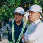 dok. Direktur Utama PAM Surya Sembada, Arief Wisnu Cahyono, bersama Wali Kota Surabaya Eri Cahyadi | Sumber Foto: Hum PAM Surya Sembada