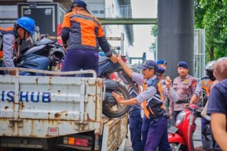 dok. Penertiban parkir liar Dinas Perhubungan DKI Jakarta | Sumber Foto: Kominfotik DKI