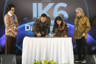 Acara peluncuran JK6 Data Center di Gedung DCI Indonesia, kawasan industri Cibitung, Kabupaten Bekasi, pada Selasa (3/6/2025) | Sumber Foto: Komdigi