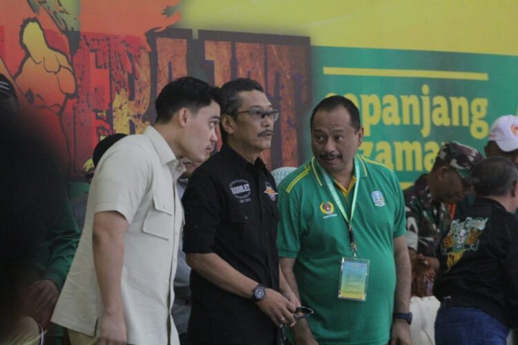 Ketua Harian Pengprov Kodrat Jatim, Erwin H. Poedjono (tengah) | Foto: Ist/Dimas Ap