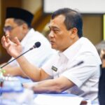 Gubernur Jawa Tengah, Ahmad Luthfi, saat Rakor Pengendalian Operasional Kegiatan (POK) Triwulan II di Kantor Gubernur, Rabu (23/7/2025) | Sumber Foto: Hum Jateng