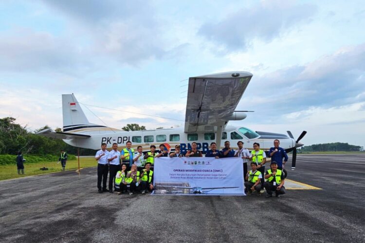 Persiapan Operasi Modifikasi Cuaca (OMC) di Provinsi Riau (Foto: dok. BMKG)