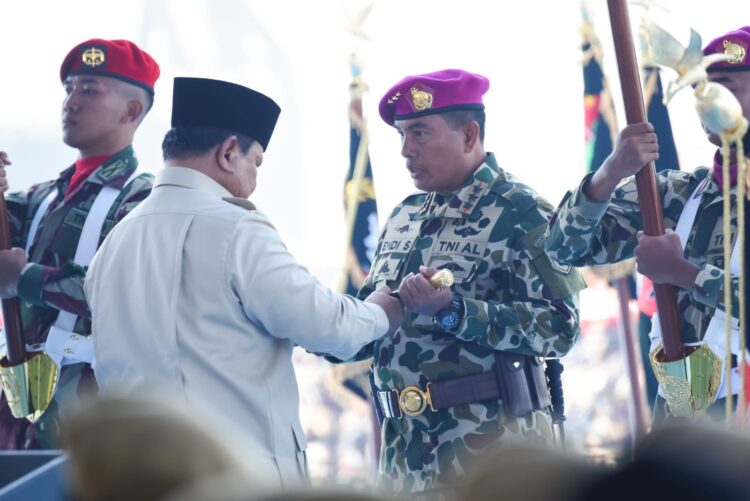 Letnan Jenderal (Letjen) TNI (Mar) Endi Supardi resmi dilantik menjadi Panglima Korps Marinir (Pangkormar) | Foto: dok. Dispen Kormar