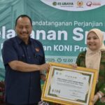 Ketua Umum KONI Jatim, M. Nabil, saat penandatanganan MoU dengan RS Ubaya Surabaya, Senin (9/9/2025) | Foto: Ist/Dimas AP
