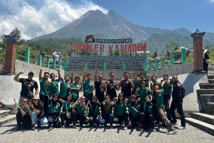 Kontingen Tarung Derajat Jawa Timur (Jatim) dalam POMNAS 2025, di Surakarta, Jawa Tengah | Foto: Ist/Dimas AP