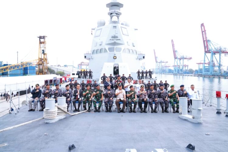 Kapal perang modern ini tiba di Dermaga 107, Pelabuhan JICT 107 Tanjung Priok, Jakarta Utara, Senin (8/9/2025) | Sumber Foto: Biro Infohan Setjen Kemhan