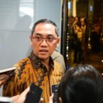 Dirjen Pengawasan Ruang Digital Kementerian Komdigi, Alexander Sabar, saat memberikan keterangan pers di kantor Kementerian Komdigi, Jakarta Pusat, Rabu (17/09/2025) | Foto: dok. Komdigi
