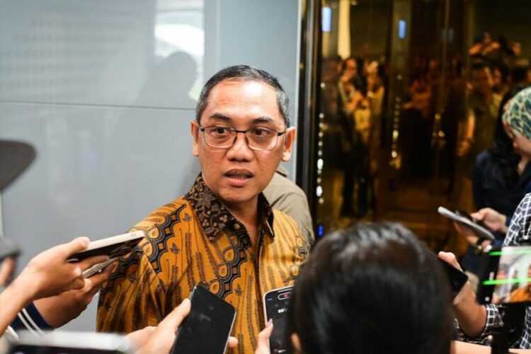 Dirjen Pengawasan Ruang Digital Kementerian Komdigi, Alexander Sabar, saat memberikan keterangan pers di kantor Kementerian Komdigi, Jakarta Pusat, Rabu (17/09/2025) | Foto: dok. Komdigi