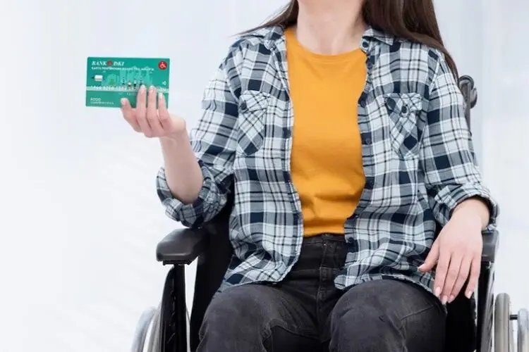 Pemprov DKI Jakarta Salurkan Bansos PKD kepada 200.684 Penerima – Bicara Indonesia