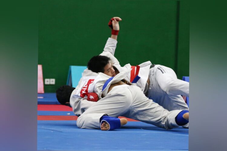 Kontingen Ju-Jitsu Jawa Timur dalam PON Bela Diri 2025 di Djarum Arena 2B, Kaliputu, Kudus, Jawa Tengah, Jumat (24/10/2025) | Foto: Dimas Ap/BI