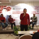 Anggota Komisi C DPRD Jatim, Fuad Benardi saat menghadiri "Sosialisasi Pemanfaatan Hutan Kota untuk Kesejahteraan Masyarakat Majemuk di Perkotaan", yang digelar Surabaya, Senin (27/10/2025) malam | Foto: Ist/Dimas Ap