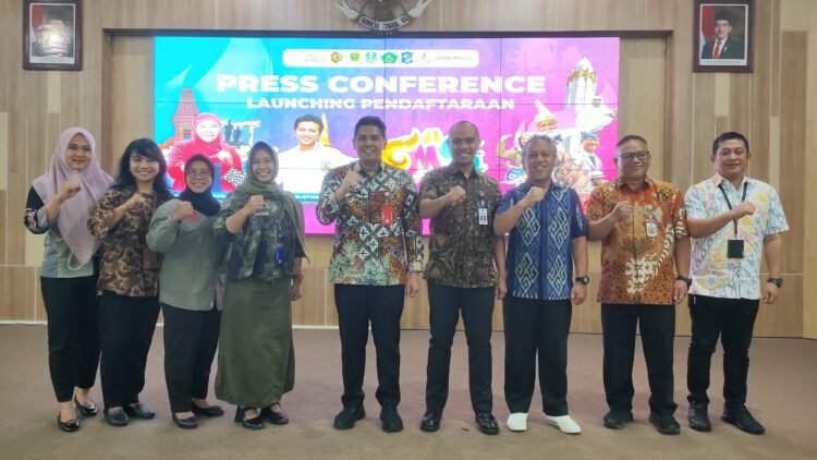 Konferensi pers ajang Gerak Jalan Mojokerto-Surabaya (GJMS) 2025 di Kota Surabaya, Kamis (30/10/2025) | Foto: Ist/Dimas Ap