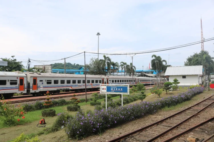 dok. Stasiun Merak di pesisir Cilegon, Banten | Foto: Pr-KAI
