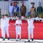 Upacara peringatan Hari Guru Nasional (HGN) di SMAN 1 Manokwari, Selasa (25/11/2025) | Sumber Foto: Hum/Dikdasmen