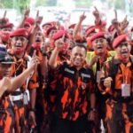 dok. Sekretaris Majelis Pimpinan Cabang (MPC) Pemuda Pancasila Kota Surabaya, H. Baso Juherman (tengah) | Foto: Ist/Dimas AP